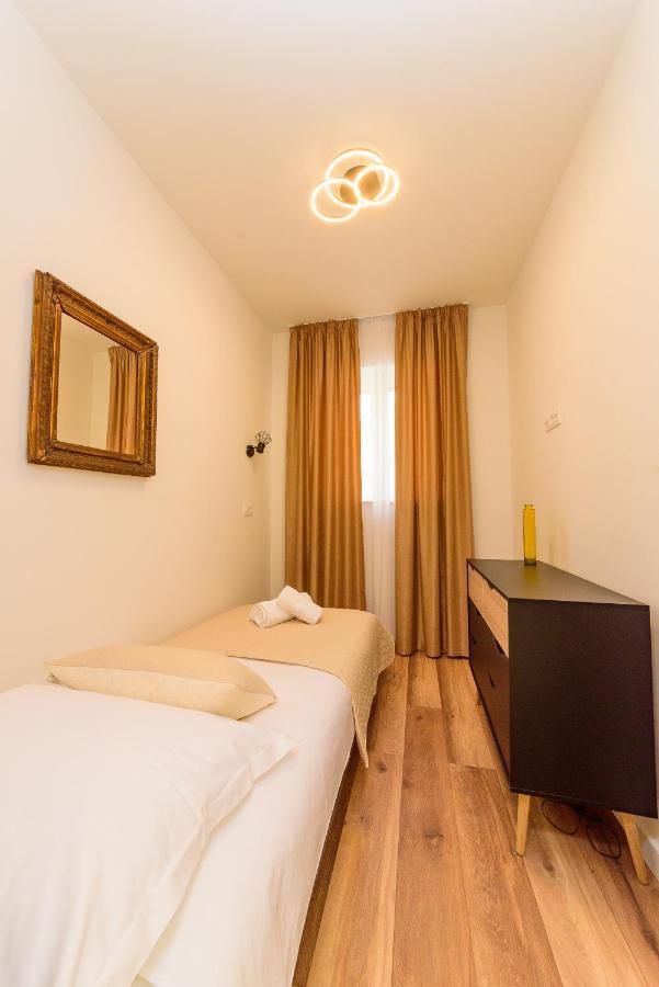 Apartmani Bokin Bol Ngoại thất bức ảnh