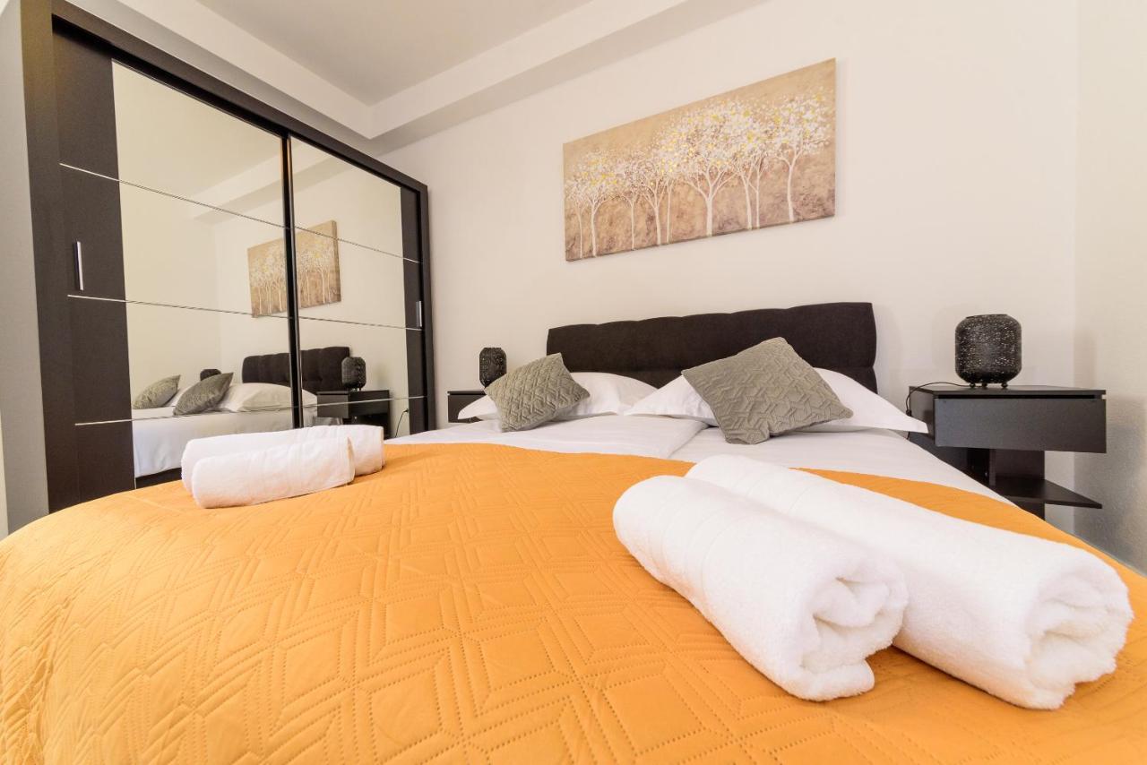 Apartmani Bokin Bol Ngoại thất bức ảnh